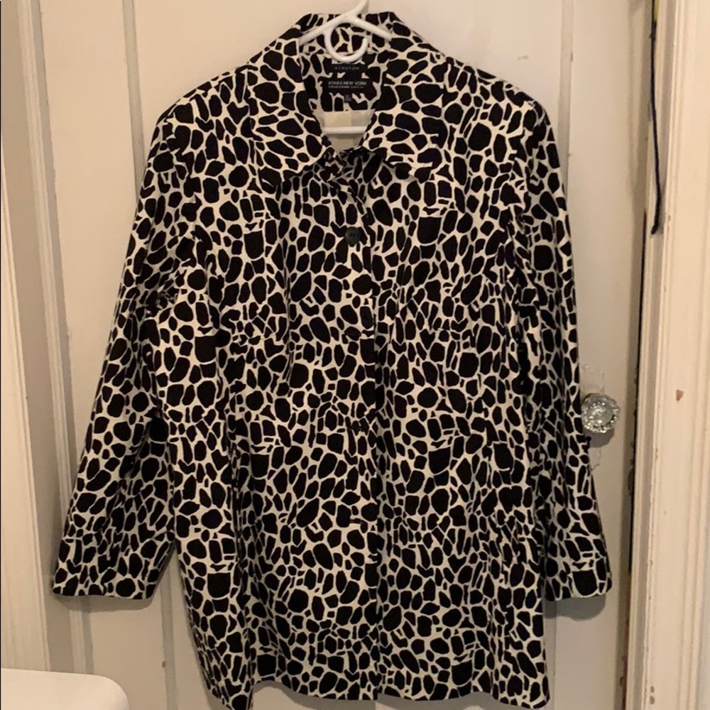 Jones New York Plus sized rain coat